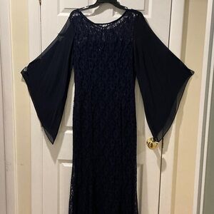 SLNY Navy Long Sleeve Lace Formal Dress Size 14